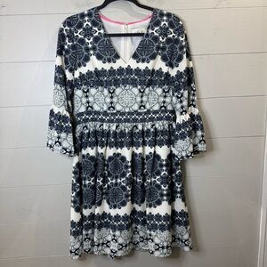 Eliza J Women's Bell Sleeve Dress Size 8